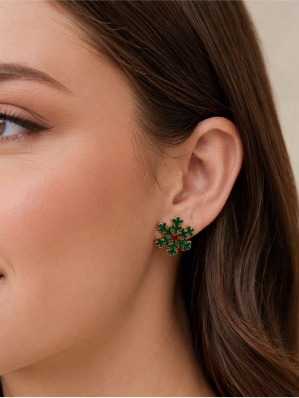 Vintage Green Snowflake‎ Earrings Red Rhinestone Holiday Studs